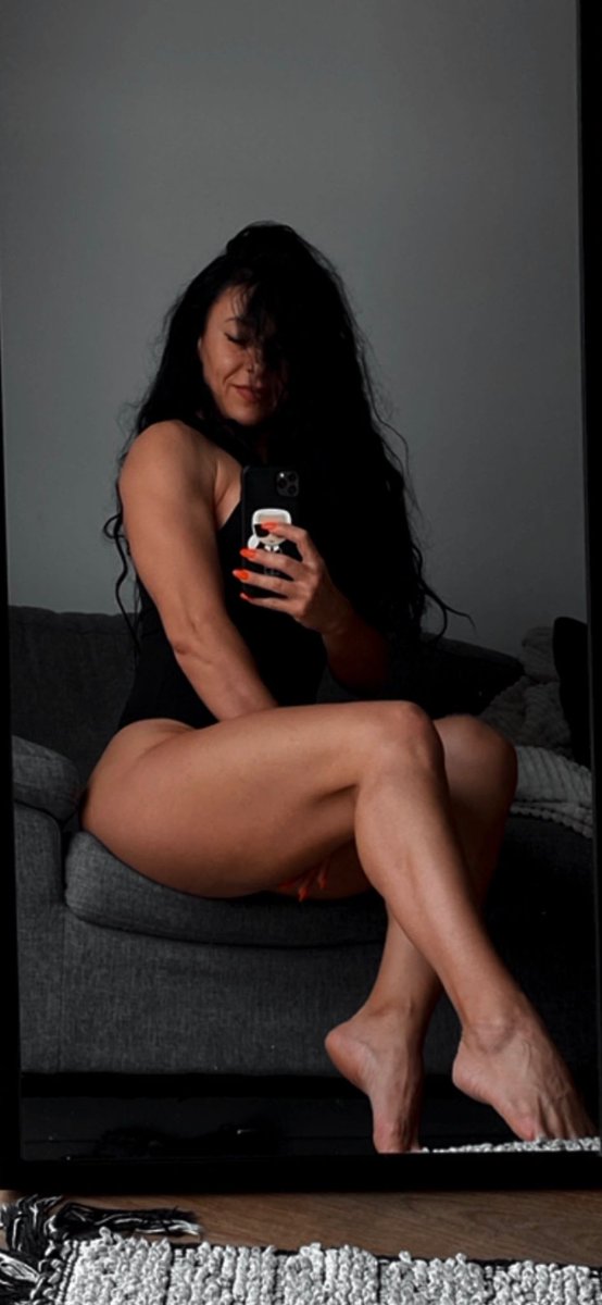MargauSimona's tweet photo. Check my onlyfans for premium content - https://t.co/2RV3VI0jL2

#newcamgonlyfans 
#twitter #nsfwtwt #latina #chicirl #camgirl #cammodel #retweet #lingerie #bigbooty #booty #ass #sellingnudes #boobs #horny #nsfw #sellingcontent #onlyfans #horny #fetishes #rt https://t.co/tZUZSU9M32
