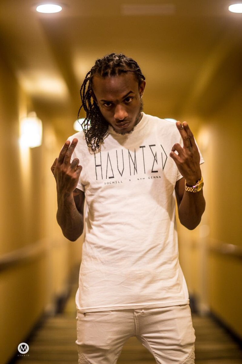 MavrikSochill's tweet photo. H A U N T E D Tees now back in stock restocked 💀 https://t.co/CVWnS54GIa