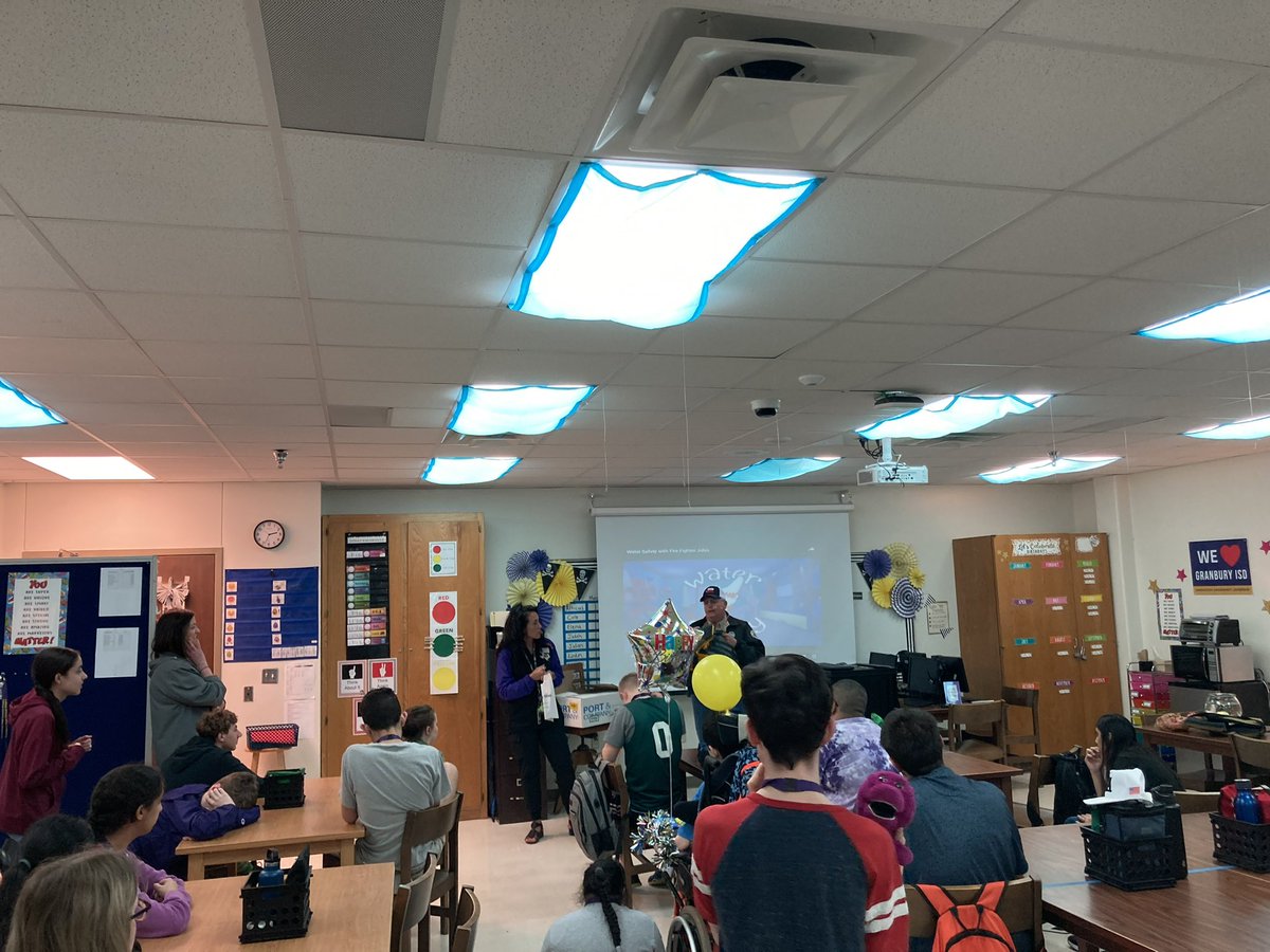 Sandie Sermarini tweet media