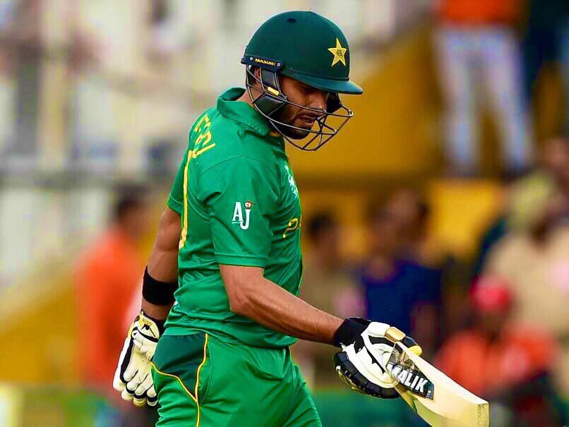 DheetAfridian's tweet image. #OnThisDay in 2016, Shahid Afridi played his last match for Pakistan, A Man who made us World T20  champions , A Man who won matches for us single handedly. A man who was the hope for all of us at the last minute.! 
#ThankYouAfridi for the memories 🇵🇰
@SAfridiOfficial