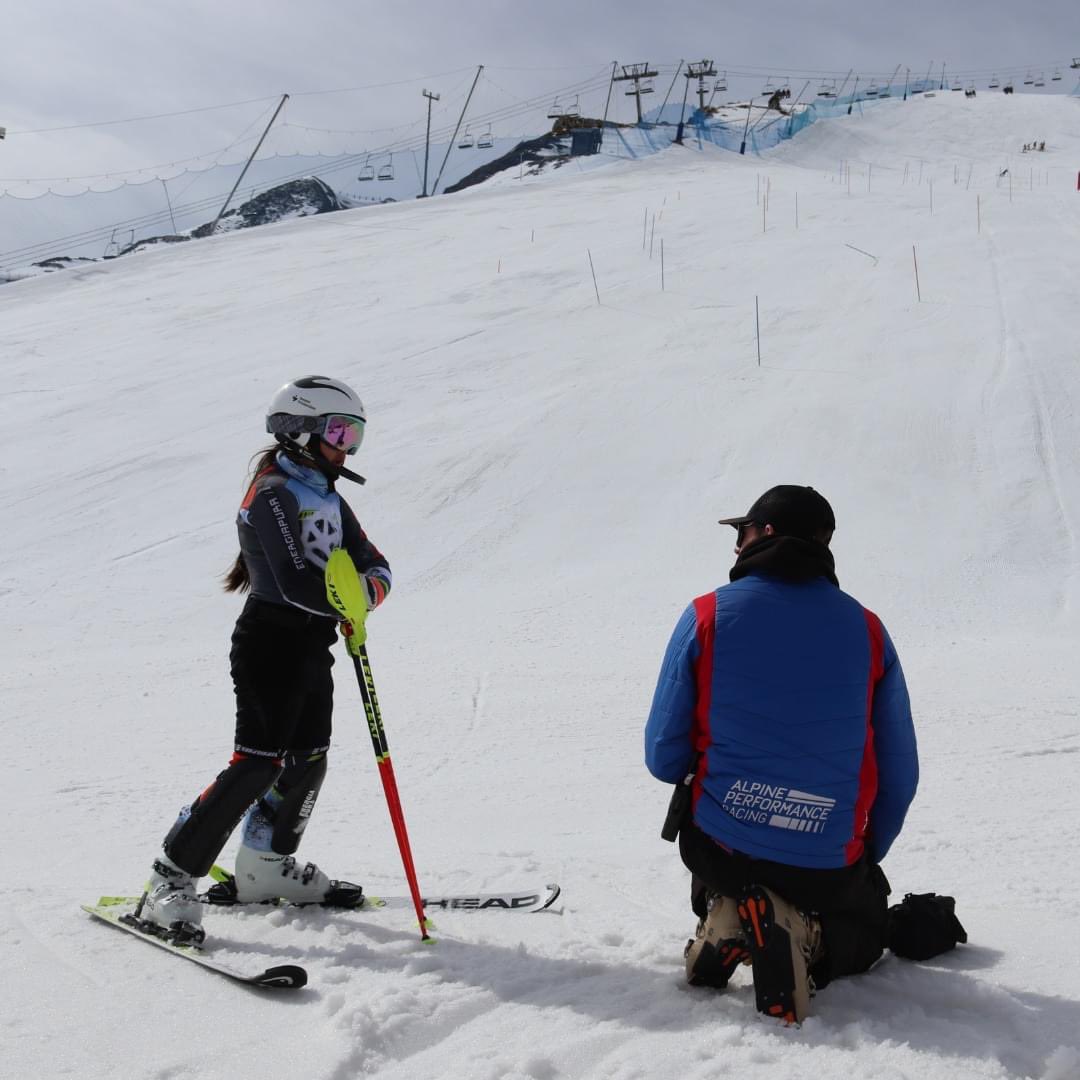TeamAPR_'s tweet image. We are less than a week out from the British Champs! 🇬🇧

We've been impressed at training in Andorra by our athletes' efforts, making us all the more eager to hit the course in Tignes 🏁