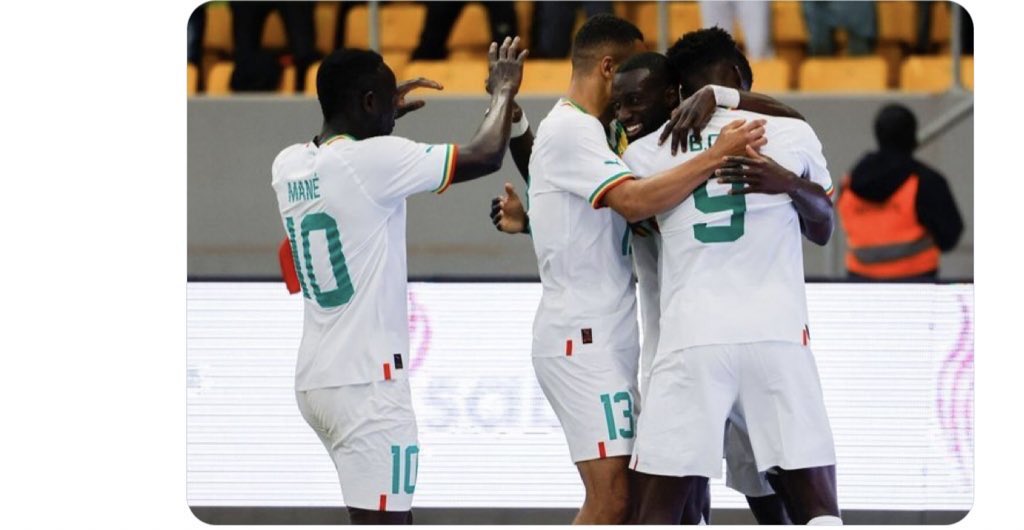 sowastou10's tweet photo. Un bon match les lions 🦁 🇸🇳♥️
5-1 https://t.co/nQx2YzzY8o
