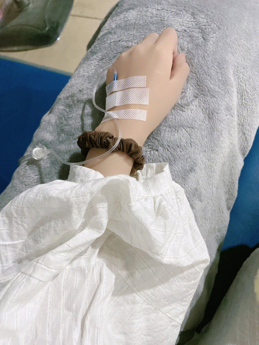 esterroberti's tweet image. I still carried everything alone 😂😂 #Pantomima Full   #Países Bajos    #John Wick    #Bayern