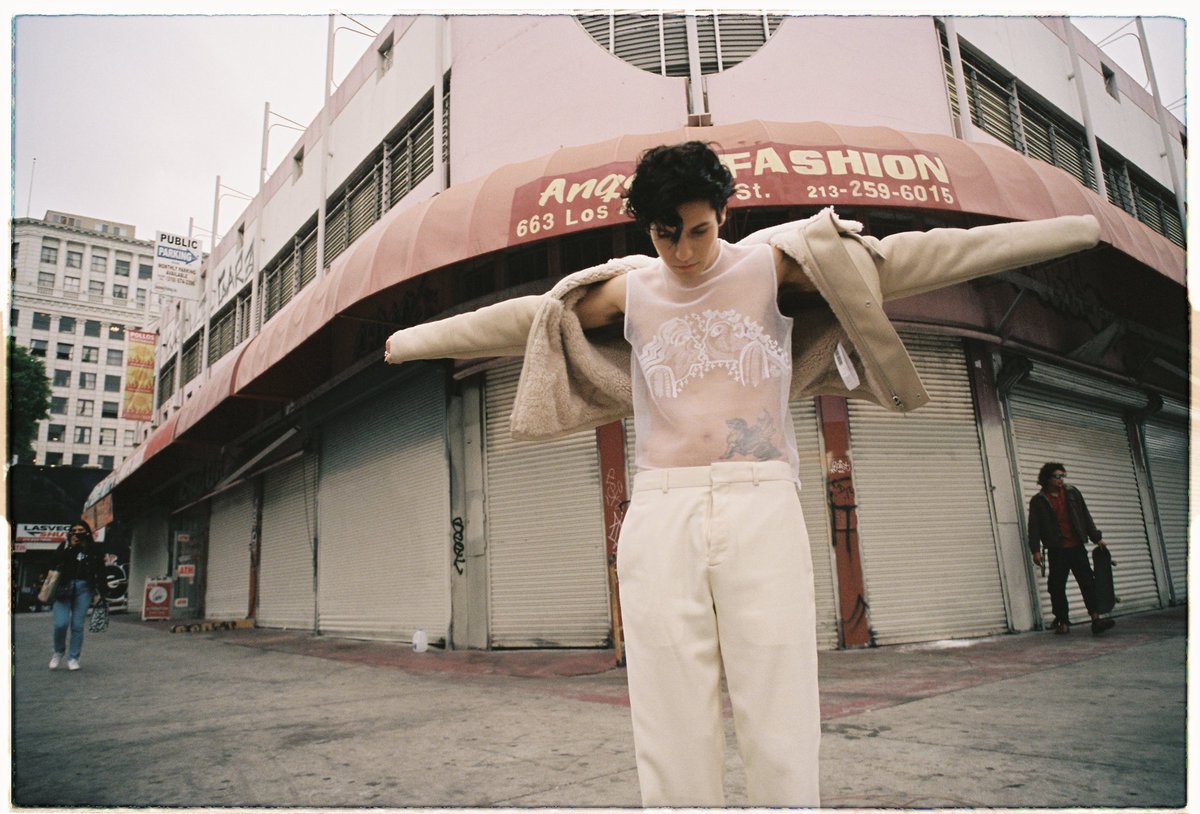 xhuddy's tweet image. behind the blinds march cover issue