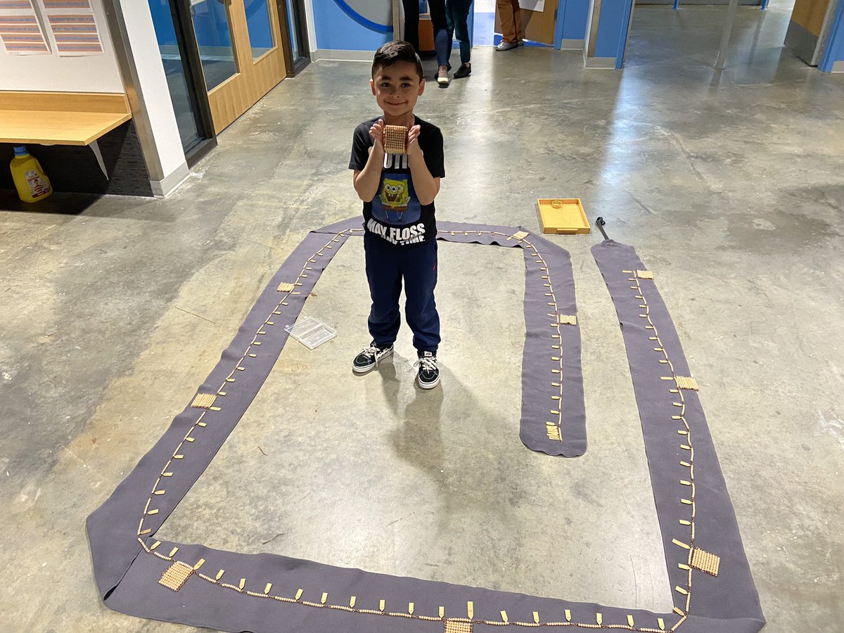 What a special day for this kindergartener. He counted all the way to 1,000! ✨
