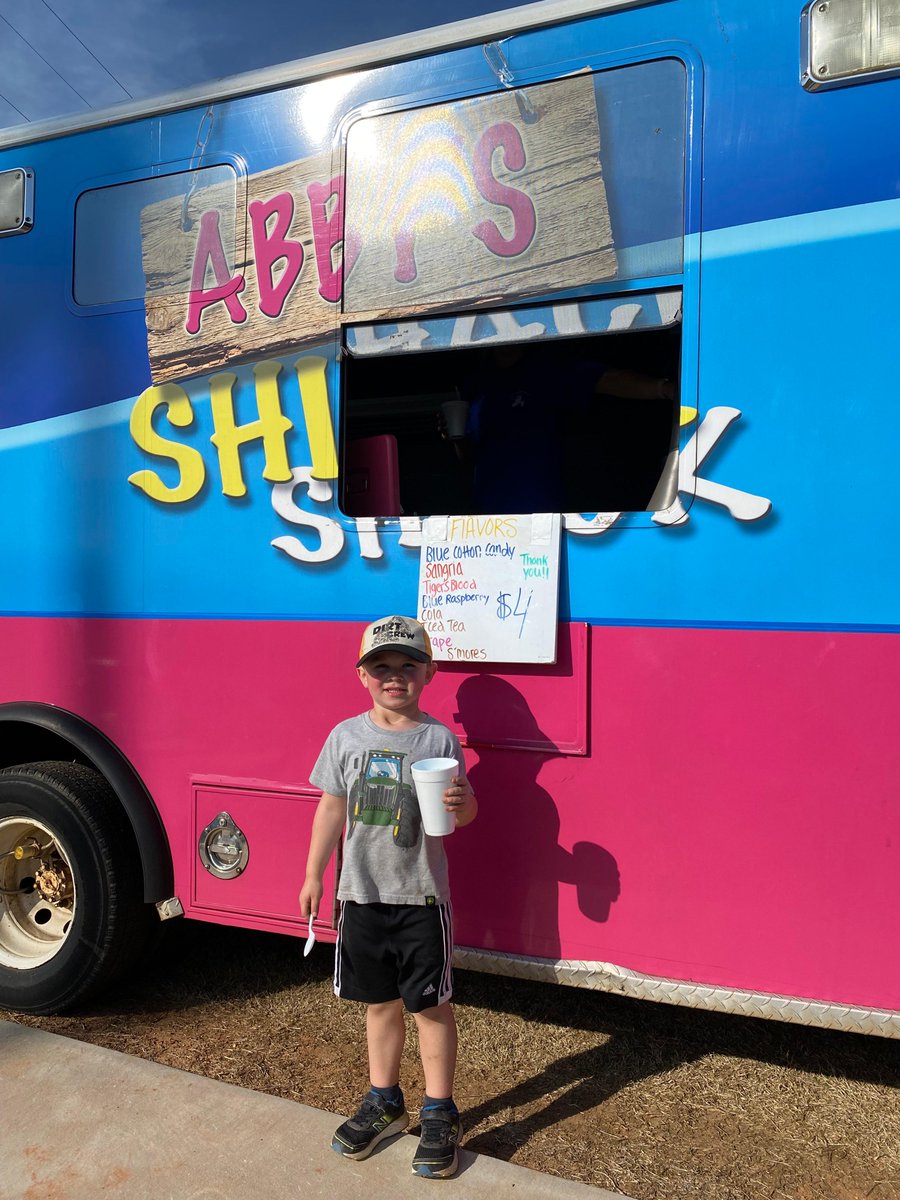 ACcougarsports's tweet image. Come out on this beautiful day and enjoy baseball, soccer, and softball.  Youth Night - kids admitted free and don’t forget Abby’s Shiver Shack!!
#bluecollargoldstandards