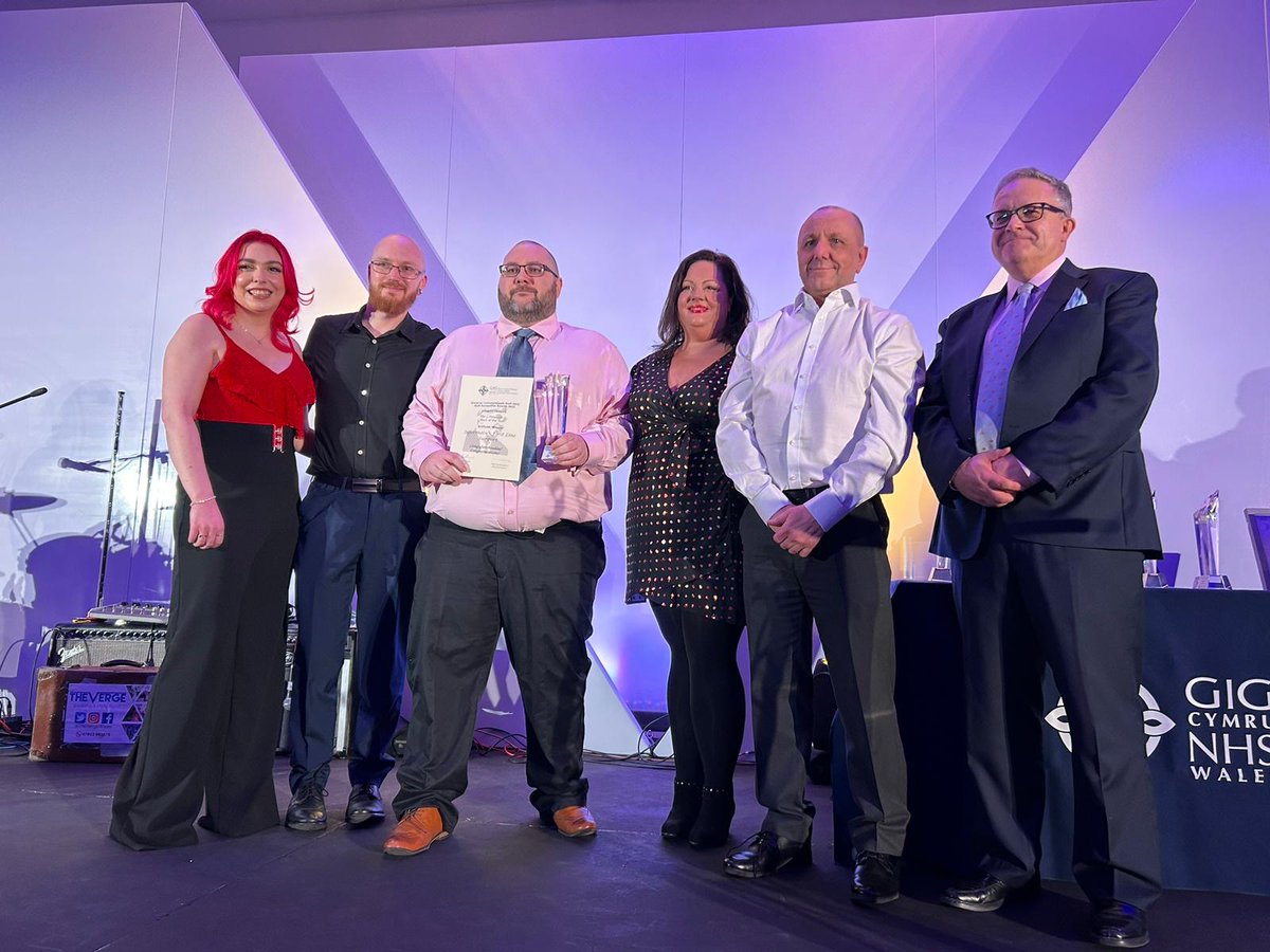 AneurinBevanUHB's tweet photo. Team of the Year winners are… The Informatics First Line Support Team. Well done to you all #abstaffawards https://t.co/FdOHqe8hWA