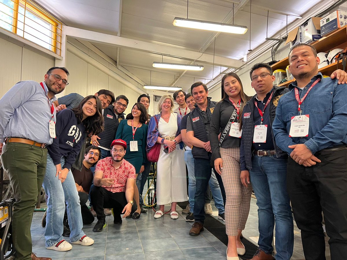 En el marco del congreso XXIX de la #AGM2023 recibimos la visita de <a href="/BrommerMarit/">Marit Brommer</a> de la IGA <a href="/lovegeothermal/">IGA</a>.

Thanks for visting us!

#geotermia #energía #usosdirectos #lovegeothermal #DirectUses #geothermal