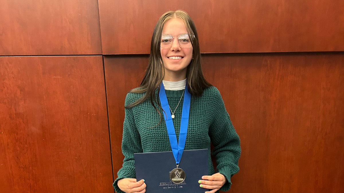 CadeDoug's tweet image. Congrats to our @SSevierRams Sterling Scholars! Madison Winegar was a runner up in Speech and Drama, and Eron Leavitt was a runner up in Science.  Hailey Taylor competed in Visual Arts and Kelsie Strate competed in General. #seviersdstrong