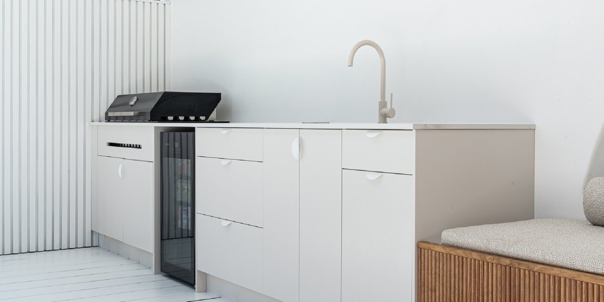 caesarstonemx's tweet image. ¡Con #Caesarstone, puedes disfrutar la alegría de vivir al aire libre! 🌞🍃 Conoce hoy nuestra cubierta #Midday de la más reciente colección #Outdoor
.
.
.
#exterior #architecture #design #exteriordesign #interiordesign #home #architecture #garden #PoolTime #pool