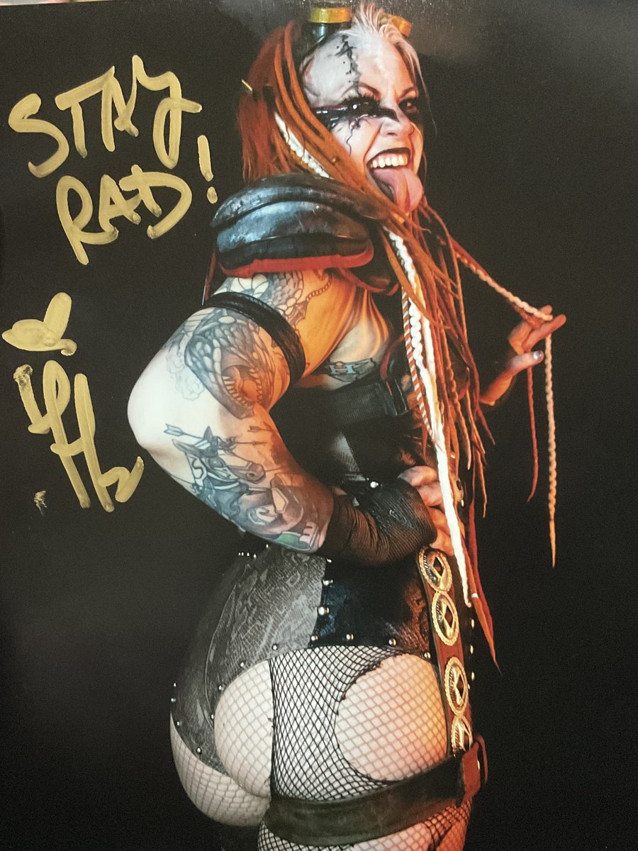 RatTail_K's tweet photo. Thank you for coming to Japan, WWP!
Very glad I could watch your match also in DDT. You are cute ,cool and strong!
Hope you enjoyed and liked DDT. I’m waiting for your next tour in Japan!

#HeidiHowitzer  #ハイディ・ハウイツァ
#MaxTheImpaler #マックス・ジ・インペイラー 
#ddtpro https://t.co/DY7Fc7Cl6a
