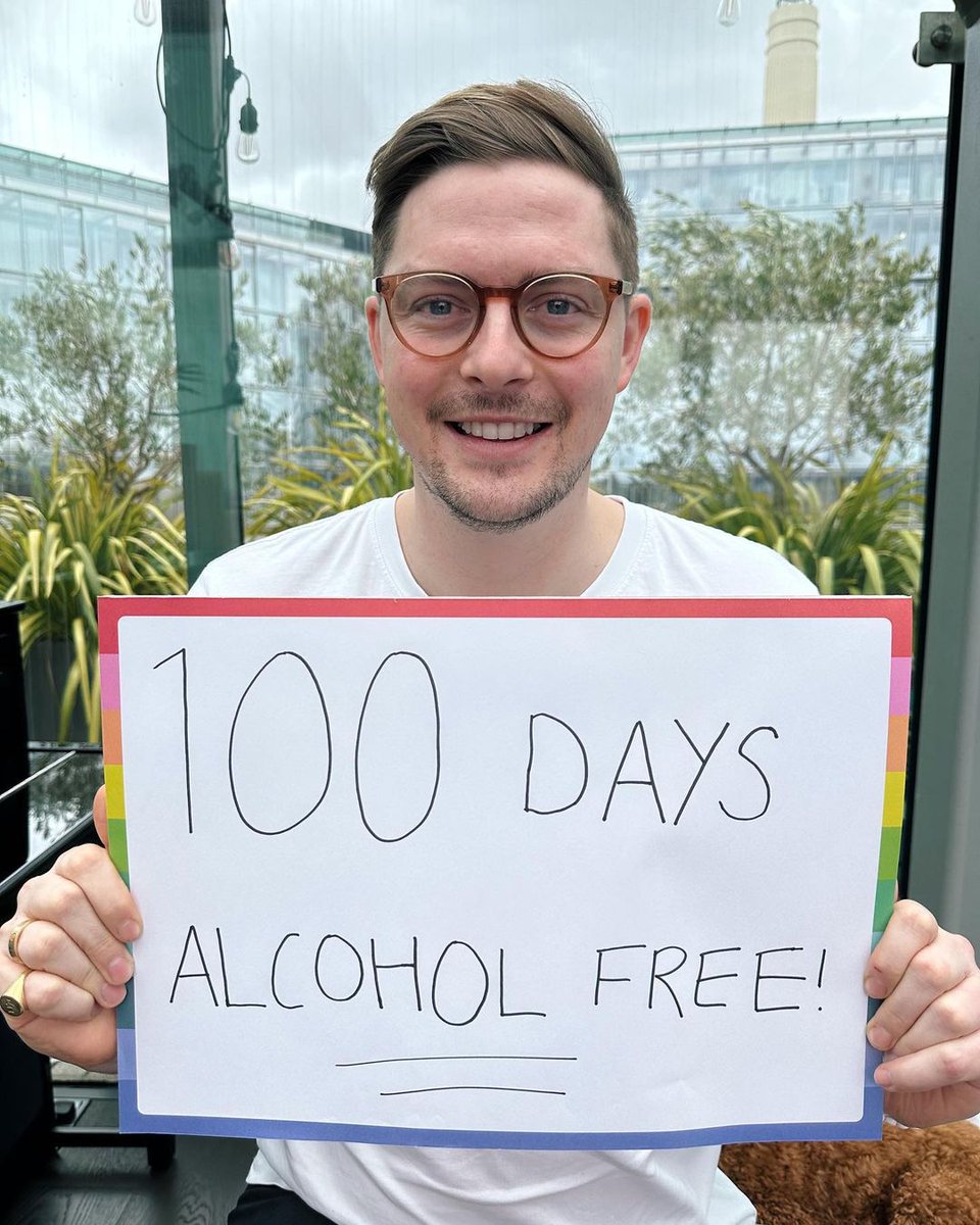 'The best things in life don’t come easy, but are so worthwhile.'

Congratulations on 💯 days sober, Alex!

📷: dralexgeorge (IG) #Sober #Recovery #RecoveryPosse
