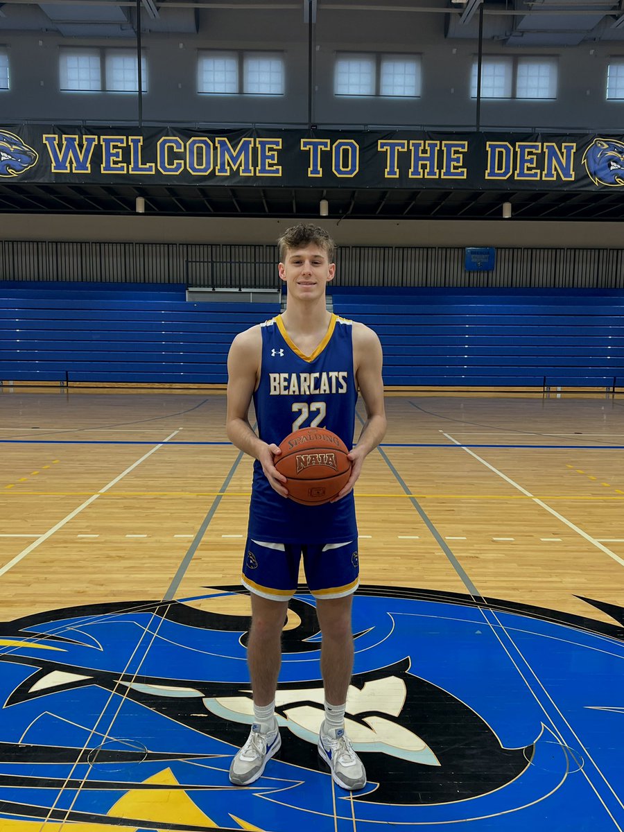 LandonHuff10's tweet photo. Blessed and honored after a great campus visit with @CoachGayler to receive a scholarship offer to play basketball at Brescia University. 
@3rdRegionHoops @1027TheGame @THSRaiders @StephenATurner @CoachWestTHS @KentuckySupreme @GJohnsonOT @BresciaMBB @PrepHoopsKY @coachevans1973 https://t.co/JthUPaQfEB