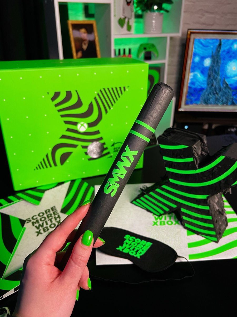 xboxuk's tweet image. RT &amp;amp; Follow to Win 🏆

#ScoreMoreWithXbox is throwing a FUT Birthday party 🥳

Our gift is a chance to win a piñata filled with 32k FUT points🔥