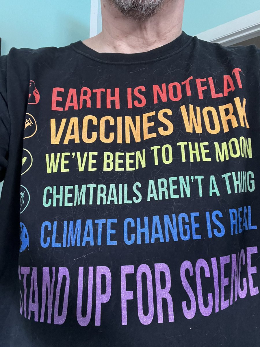 This part of Florida is Trump/DeSantis/antivax central. Getting set to bring my dad’s car in for service, and yes, I’m wearing this shirt. #StandUpForScience