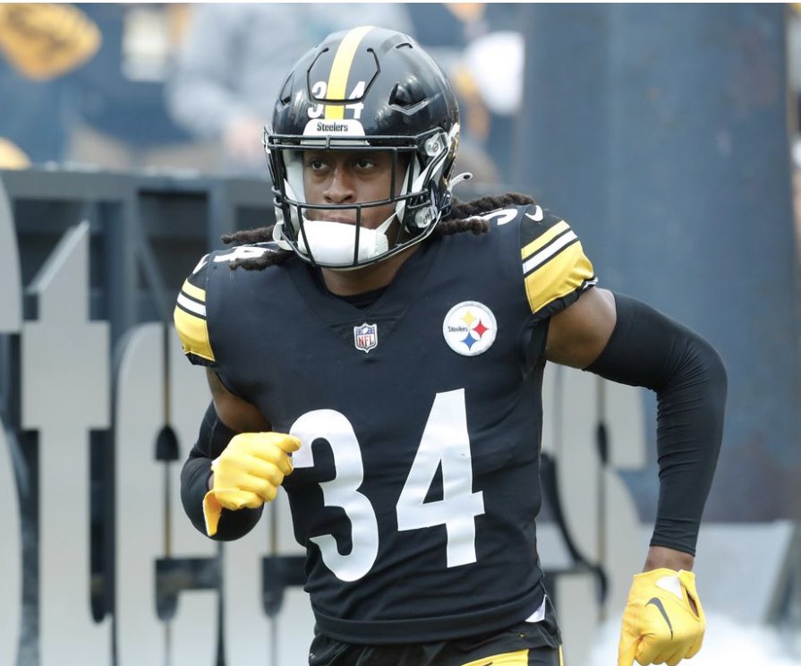 JFowlerESPN's tweet photo. Safety Terrell Edmunds and the #Eagles have agreed to terms on a one-year deal, per league sources. 

The former first-round pick started 75 games over five years with the #Steelers https://t.co/XJOa9P5AGP