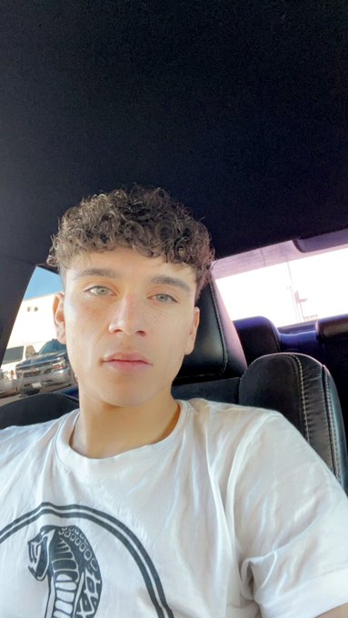 #NewProfilePic https://t.co/bPzswad3rd<a href="/tag/newprofilepic"class="tags">#NewProfilePic</a>