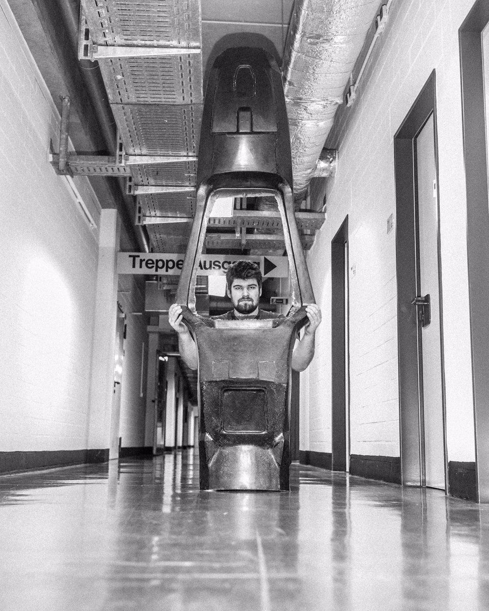 RUBMotorsport's tweet photo. /// Behold the almighty chassis!
#carbon #carbonfiber #chassis #monocoque #racing #formulastudent #fsae #engineering #motorsport #becuaseracecar #formulasae #blackandwhitephotography https://t.co/2e6AmIxyfJ