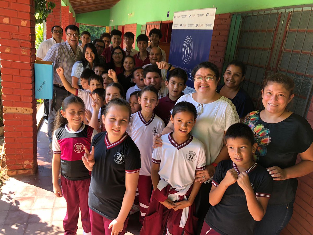 fpuna's tweet photo. 📌 PC Mochila entregó equipos a institución educativa

🔗 Leer nota: https://t.co/xmHLutckvA https://t.co/hMZJlY64uy