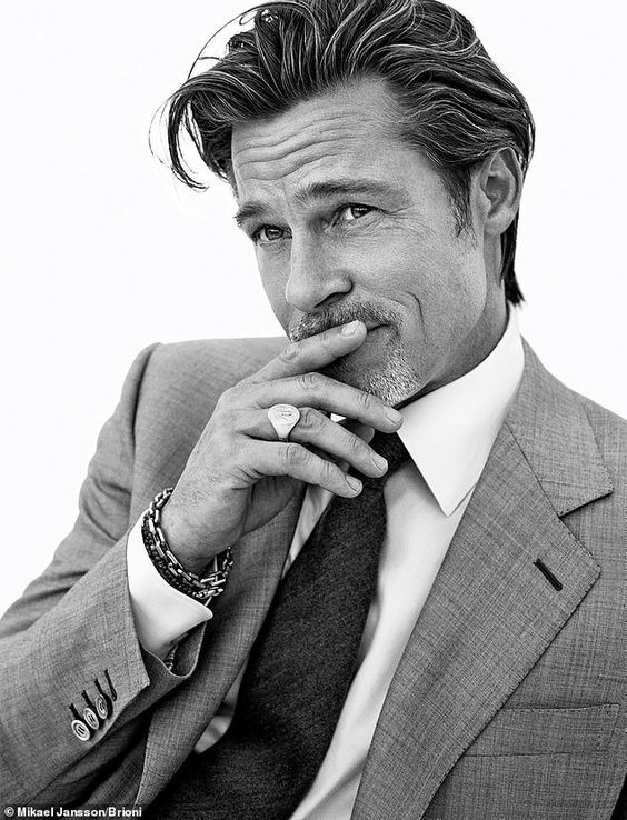 OneBradPittADay's tweet photo. #BradPitt https://t.co/5dlLMtbH6G