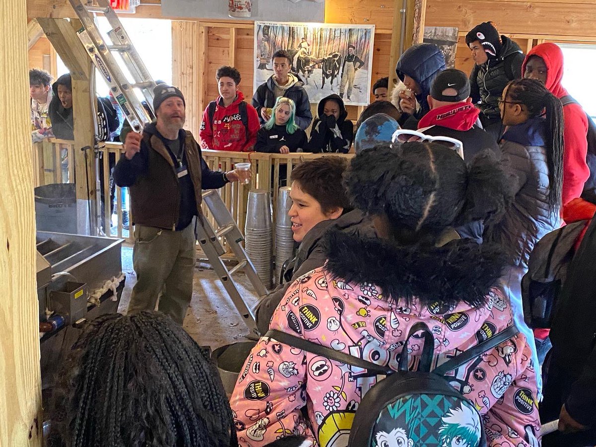 LosonROC's tweet photo. OUT IN NATURE: @RCSDMonroe Lower students got to check out the maple syrup process at @GCVMuseum #fieldtrip #handsonlearning #history @RCSDNYS https://t.co/5CBWTMY5xJ