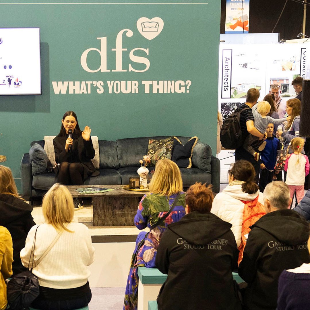 Meet one of our three show celebrities, Jo Linehan 🎤

We are delighted to have sustainability journalist Jo hosting the <a href="/DFS/">DFS</a> Interiors Theatre every day of the show! 

#PTSBIdealHomes
