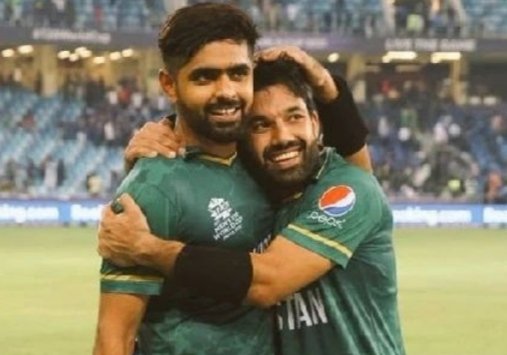 AloveS_10's tweet photo. Admit it or not
PCT is incomplete without these two 💕

#PakvsAfg #BabarAzam https://t.co/P5sASb9EYo