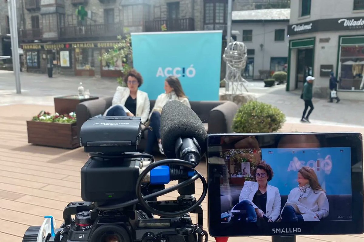 👥 Escoltem els problemes de la ciutadania a peu de carrer 🛋️ i els hi expliquem les 🔑 Claus de futur d'Acció!

#SomAcció
#EG2023