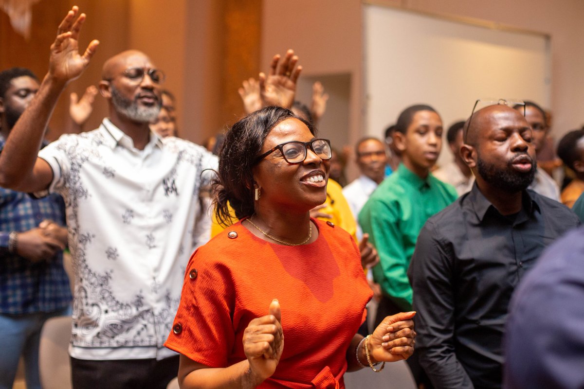 pastorpoju's tweet photo. Sunday Services @tcnikeja at The Marriott Hotels, GRA Ikeja. Time: 7.30am and 9.30am https://t.co/QOzhuZY3IP