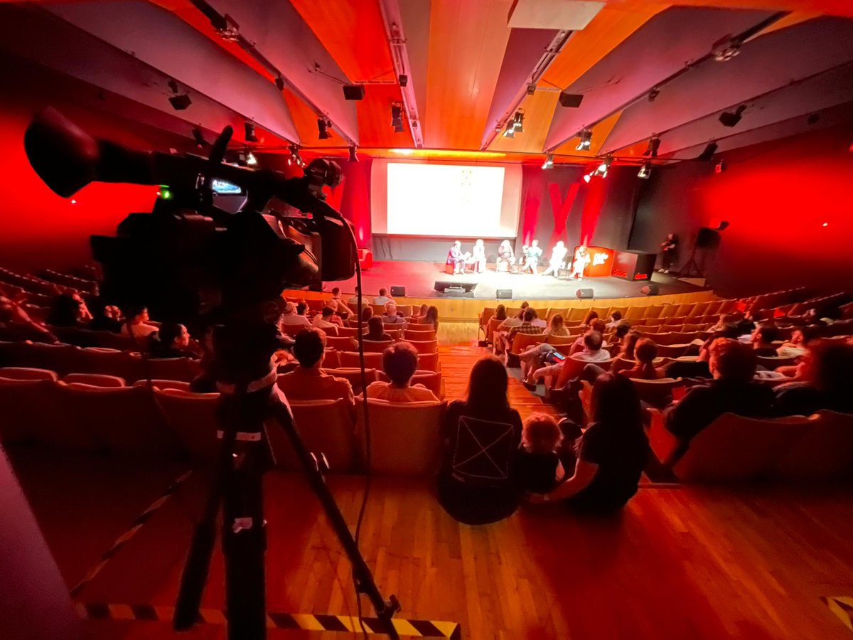 BambooAudiov's tweet photo. ¡No paramos! Estamos dando soporte de vídeo al festival DESC de cultura de la ICA https://t.co/yKyLbkXU5k