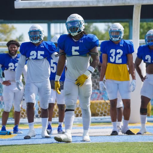 gs_derrick's tweet photo. really got it out the mud, but lately I’ve been feeling heaven sent….#RO5E🌹 #Year3onTheWay🦅 https://t.co/mRg6PLXRvT