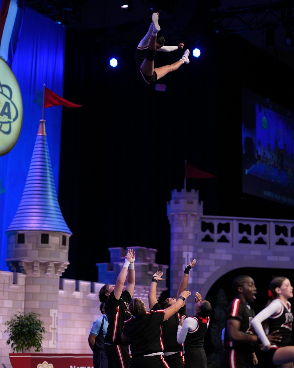 UCAupdates's tweet image. Friday? more like Fly-day😎 #FlydayFriday