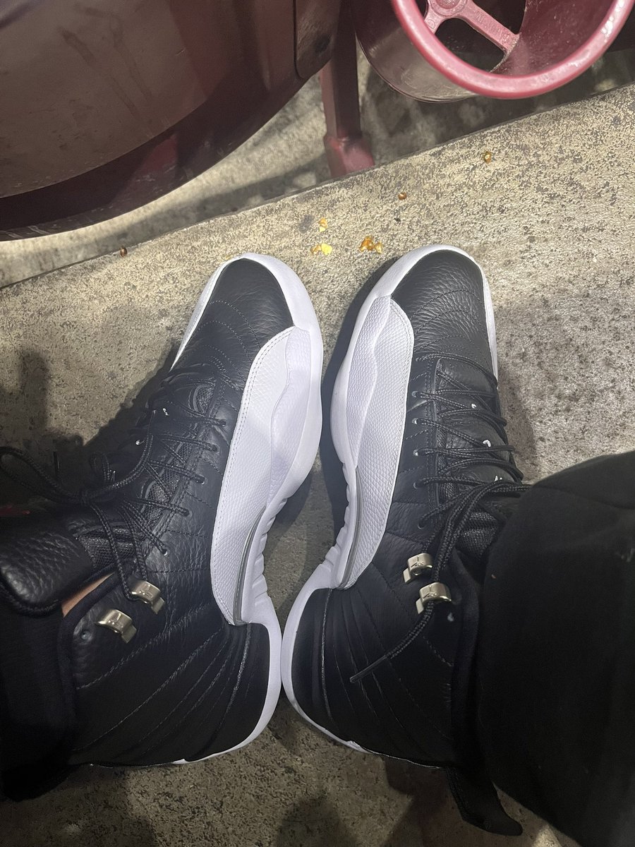 First time wear… At PA state championships about to watch my son…  Circa 2022… #AirJordan12Playoffs #Feetpieces #WearYourShoes #YourShoesAreDope #Jordan #Heatcheck #ShoesSoFresh most importantly #LetsGoQuips