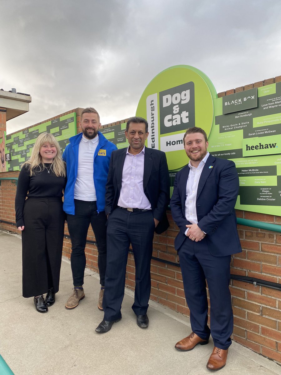 CatsAdvocacy's tweet photo. Thank you @FoysolChoudhury for meeting with us and @EdinDogCatHome today to discuss cat microchipping and the effect cost of living crisis is having on pet owners. It was great to talk about @CatsProtection and EDCH’s work to support people through foodbanks and Community Kitty https://t.co/1gZZtKllhR