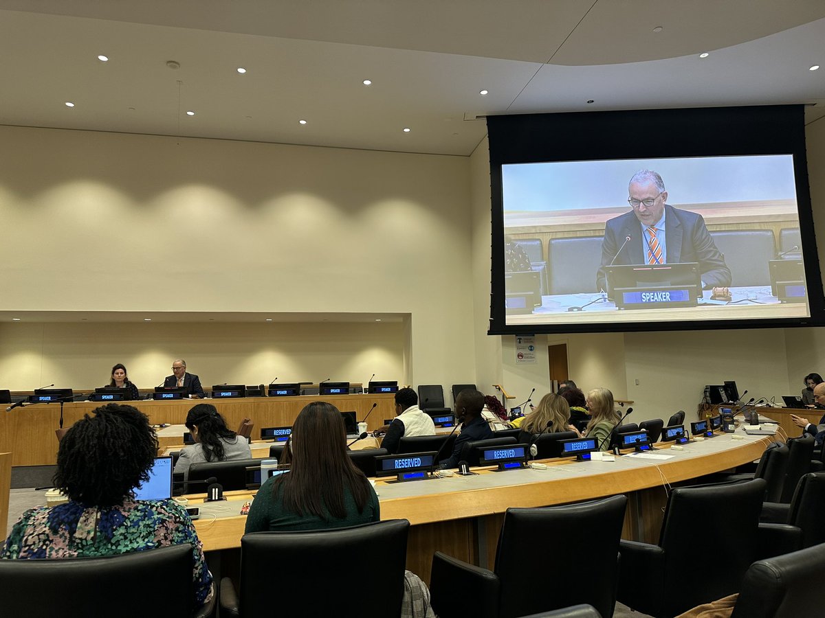 Krachtig einde van de #UNWaterConference na een intensieve week! Burgemeester & UN Youth Representative Sarah Oey deelden een krachtig slotwoord. 💼🌊 Laten we nu samenwerken om woorden om te zetten in concrete acties voor een duurzame toekomst! 💧🌍