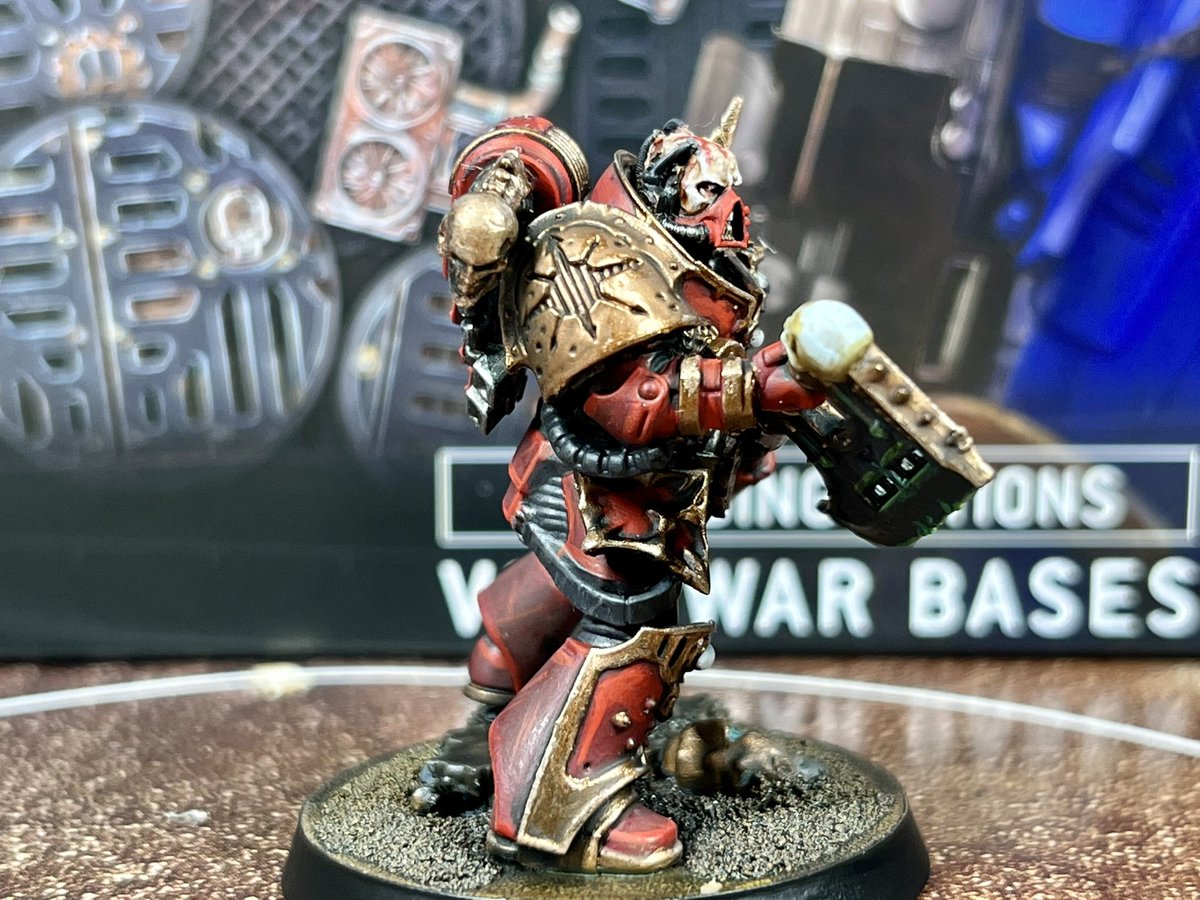 biohazardcraig's tweet photo. Bit more work done on the Master of Executions. #khorne #worldeaters #chaosspacemarines #masterofexecutions #warhammer40k #paintingwarhammer #warmongers https://t.co/XAUJgORX0r