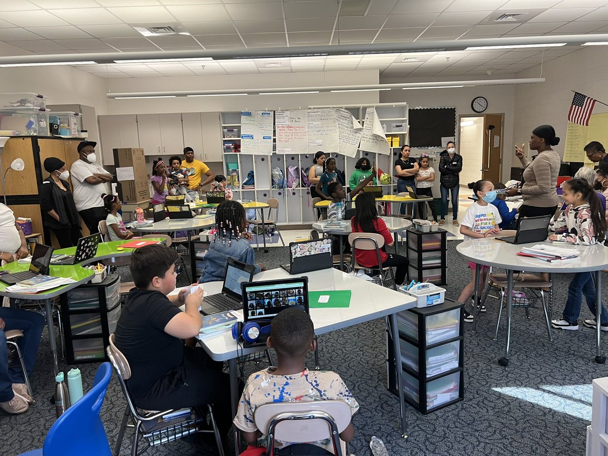 BleweducateHER's tweet photo. EL celebrations were a great way to end our week before track out! Thank you to all the parents who came out to support and great job to all the students who worked so hard. #wilburnproud #wearecrew #ELsuccess @WilburnElem https://t.co/cxYjuU7JhT