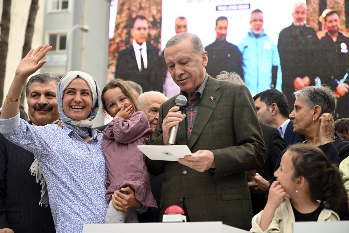 akkadinistanbul's tweet photo. Giriş/Gelişme/Sonuç ❤️‍🩹

📍Deprem Konutları ve Yeni Devlet Hastaneleri Temel Atma Töreni-Hatay https://t.co/5iXzZkwTWB