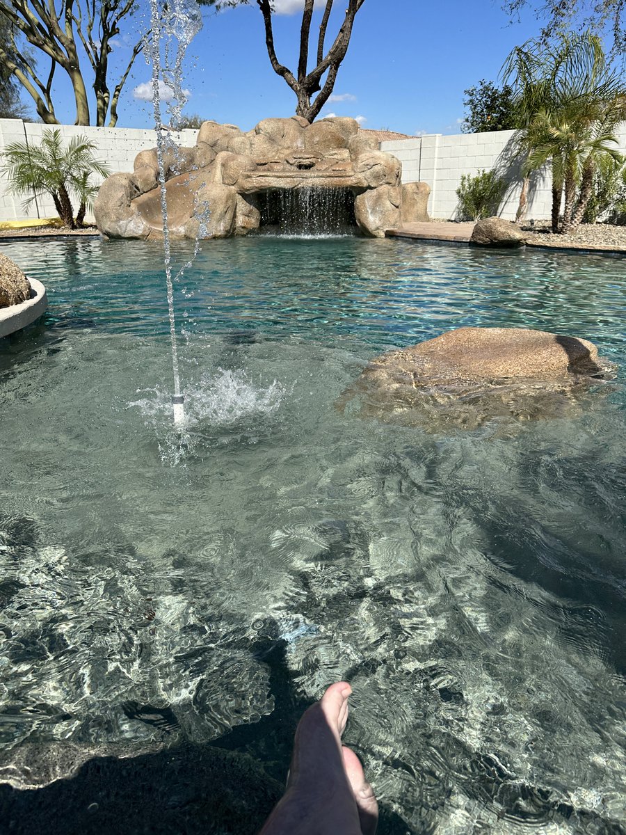 5wappy's tweet photo. Relaxation https://t.co/Oa7b8tXMim