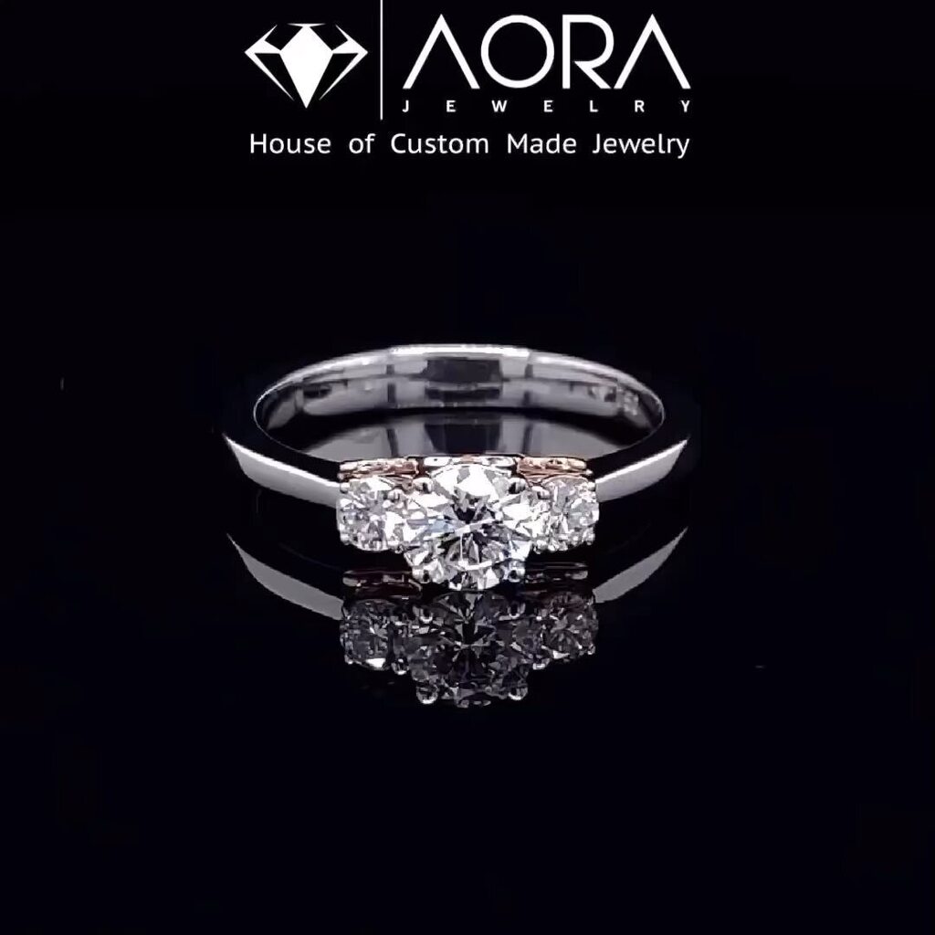 aorajewelry's tweet photo. #trilogyring #fancydiamonds #fancydiamond #customring #finejewelry#qualityjewelry #mallskapekanbaru #samarindacentralplaza #bigmallsamarinda #malbaligaleria #level21mall #plazasurabaya #malioboromall #malioborojogja#livingworldpekanbaru https://t.co/4ZsshGXMBi https://t.co/fxBszzcEi8