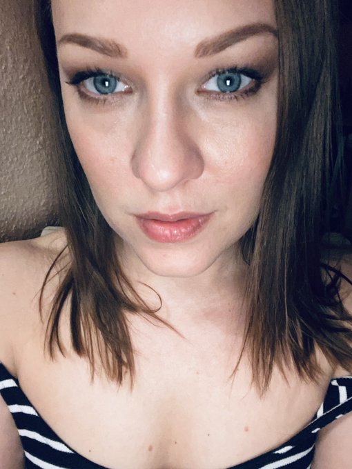 ☺️😘 https://t.co/KkXQ1moaKD