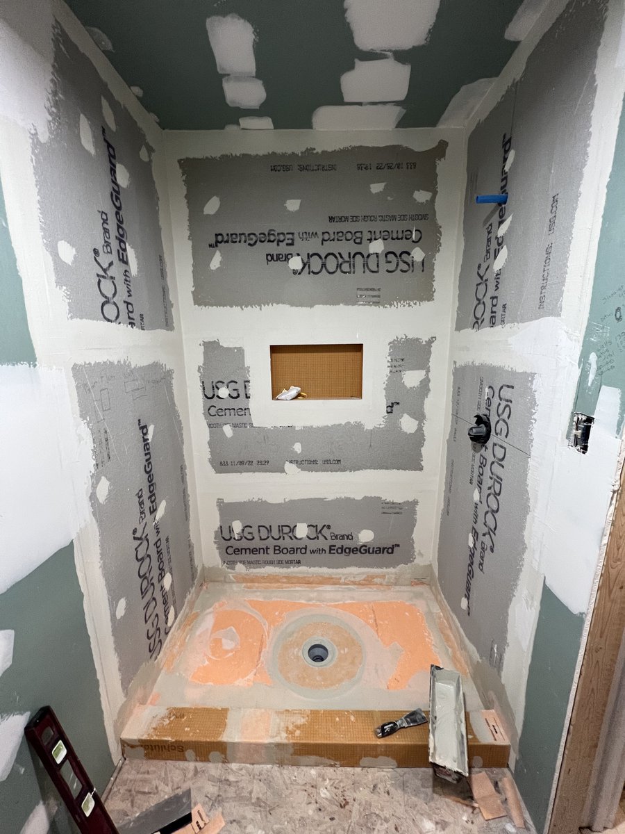 FBrenovations's tweet photo. Tile is going in! Results coming soon.

#bathroom #bathroomremodel #bathroomdecor #bathroomrenovation #bathroomideas #shower #tile #building #interior #builder #house #decor #homedesign #contractor #house #generalcontractor #alexandriava #arlingtonva #washingtondc #dmv https://t.co/NCgLVXpyBR