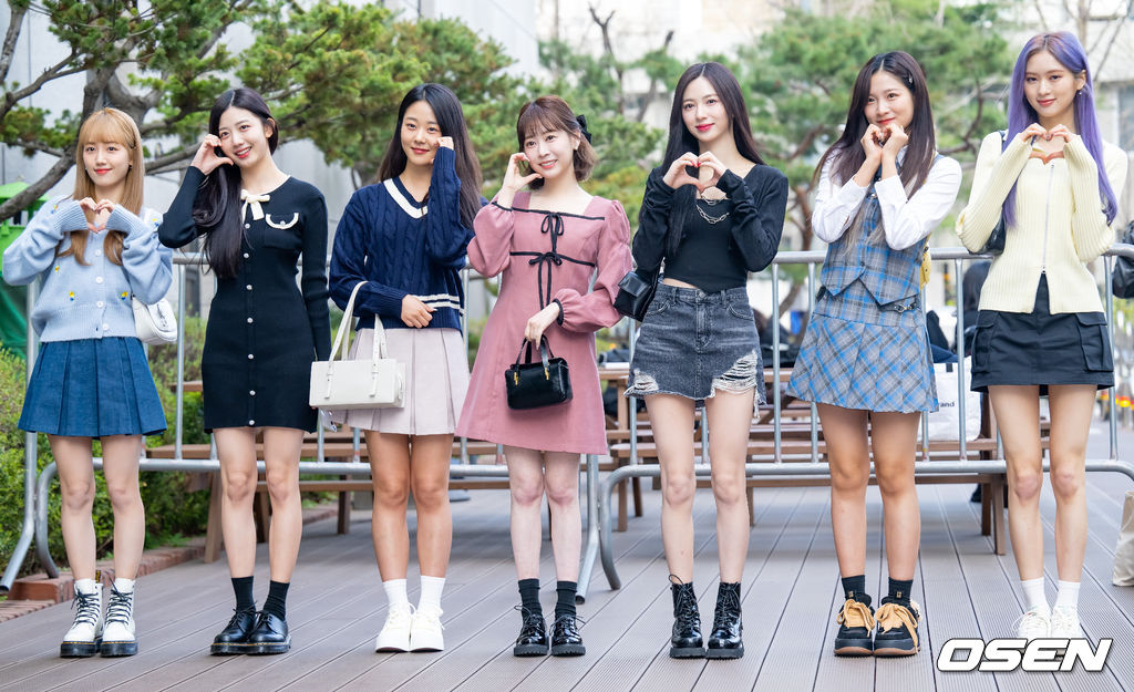 cherrygirls_9's tweet photo. [📸] 23.03.24 | @cherrybullet's arrival at KBS Music Bank 

#CherryBullet #체리블렛 
#CherryDash #POW #PlayOntheWorld https://t.co/F4gMMDv5LJ