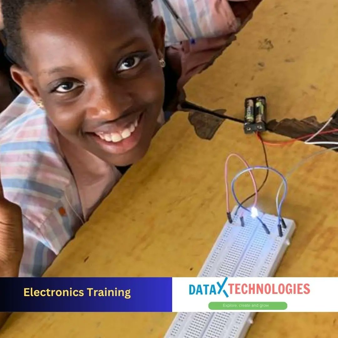 dataxtech_gh's tweet image. Data X Technologies partnered with Kids Makers to train 45 students from Froebel Educational Complex in Electronics. They were introduced to the components and operation of an electrical circuit.

#DataX
#kidsmakers
#stemeducationforkids 
 #electronics