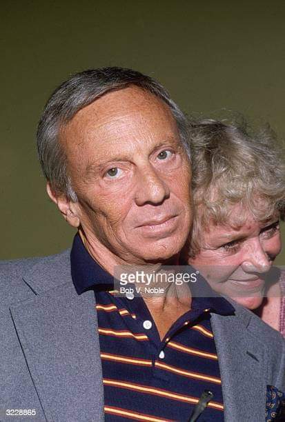 barbaravitali2's tweet photo. Remembering #NormanFell March 24,1924_December 14,1998 (Age 74) #ThreesCompany #TheRopers #DanAugust https://t.co/nfMDTYkJIQ