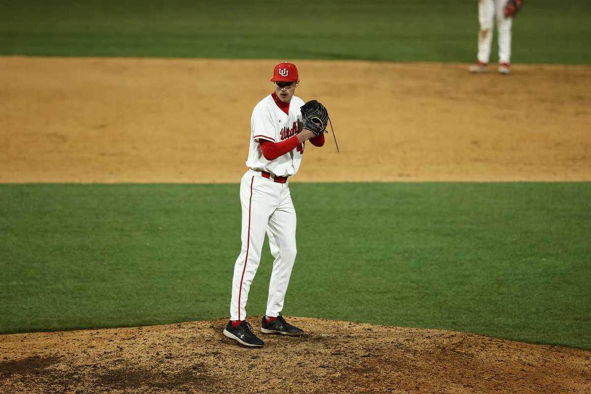 utahbaseball's tweet photo. #UteNotes for your Friday morning

Micah Ashman has five saves, all in his last five appearances. It is tied for the @pac12 lead and 8th in @NCAABaseball 

Three of the five have been longer than an inning

#GoUtes https://t.co/F6twa2GqDe