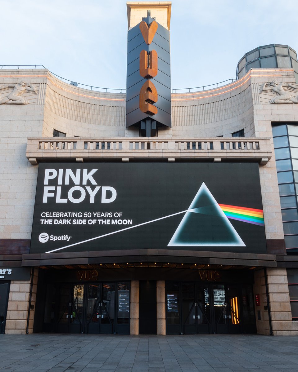 Celebrating the 50th Anniversary of The Dark Side Of The Moon, check out these billboards in Times Square, New York City and Leicester Square, London...
open.spotify.com/playlist/4u1IL…