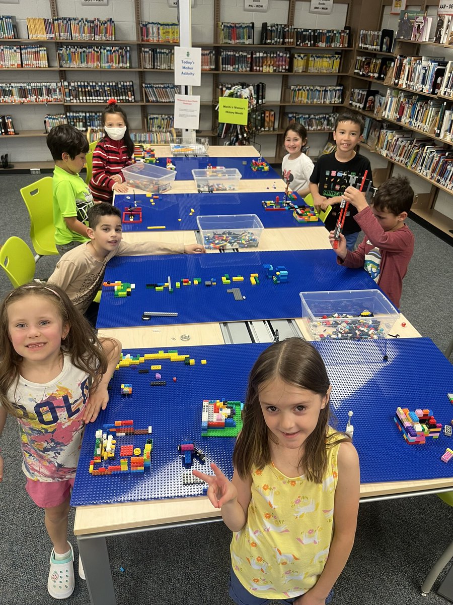 dolvinmc's tweet photo. Makerspace fun making Lego Leprechaun Traps in the Media Center! @DolvinES @misslloyddolvin @yesikanderson https://t.co/agx6ato1BC