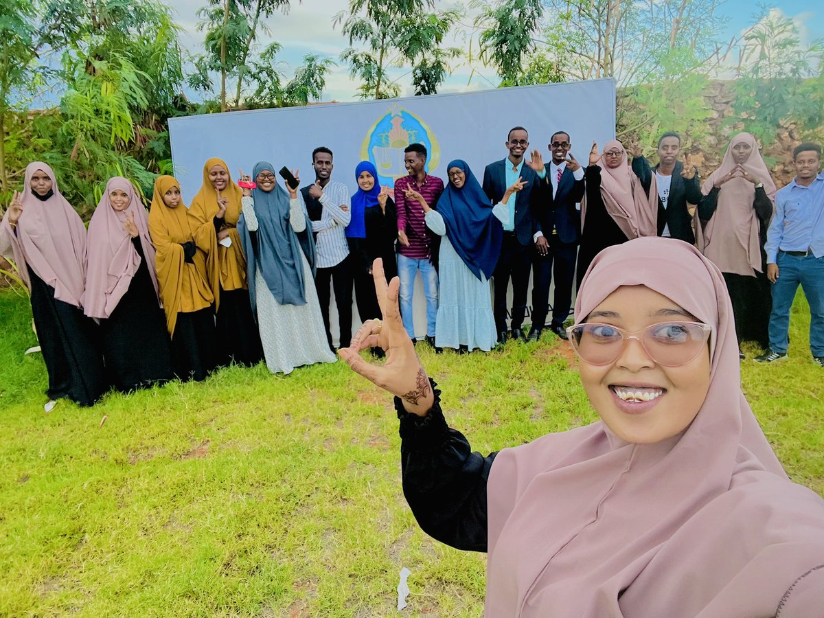 IGuduudo's tweet photo. Winners and graduator 🎓 jamacada ummada somaliyeed faraca galmudug https://t.co/EEJJqe3NHk