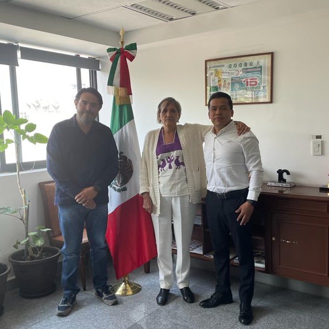 CONAPO_mx's tweet photo. La Secretaria General del #CONAPO, @GabrielaRodr108, sostuvo una reunión con el titular de la @DIGEPO_GobOax, Carlos Alberto Holder, con el objetivo de dialogar sobre un convenio de colaboración que permita fortalecer la política demográfica del estado de #Oaxaca. https://t.co/XV9xHLvzYW